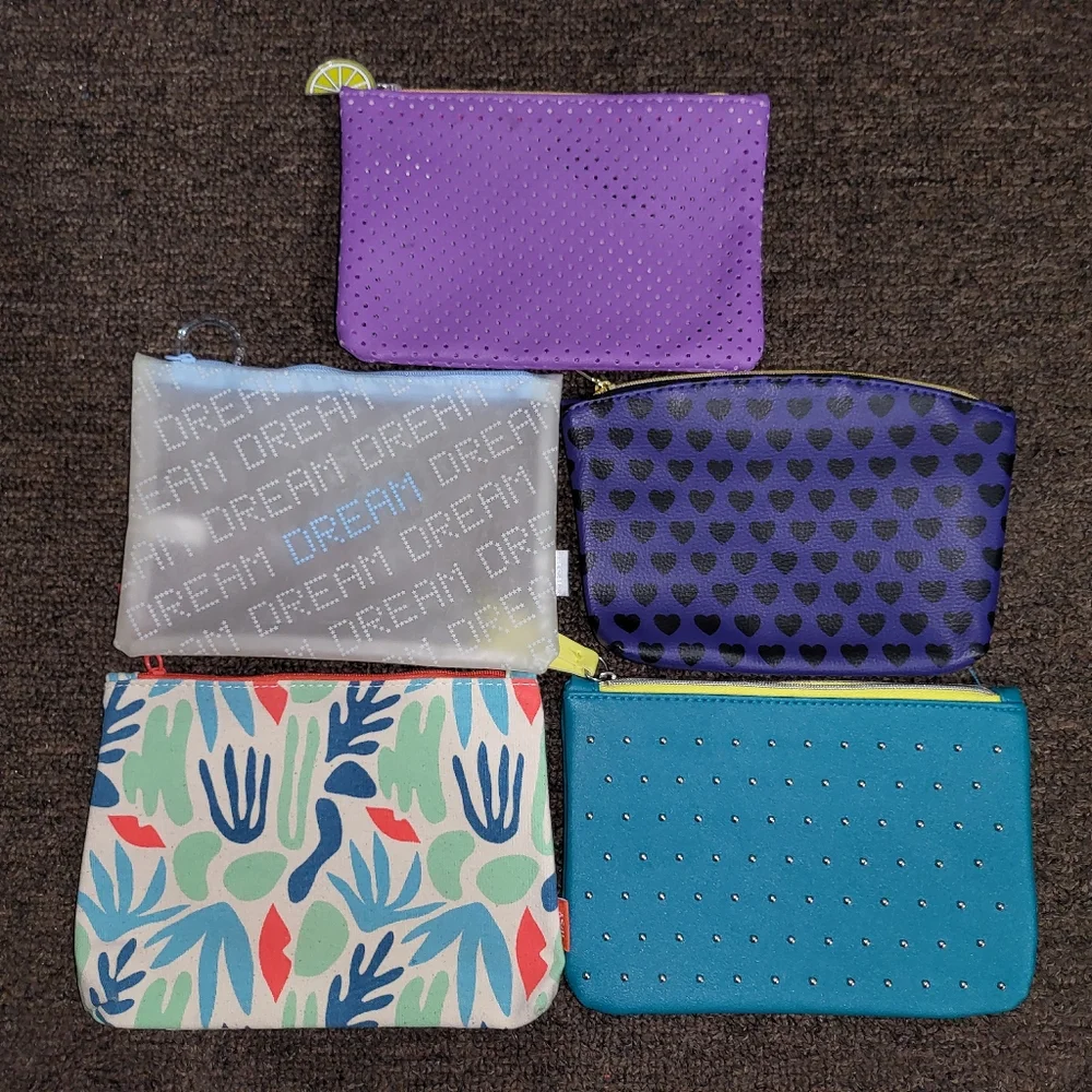 Ipsy Mix Bag Bundle 💜 - Picture 2 of 2